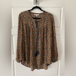 DR2 Paisley Peasant Top. Size L